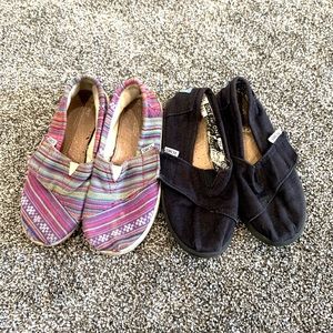 2 TOMS slip ons Aztec Desert tribal + Black 11 Toddler kid girl boy